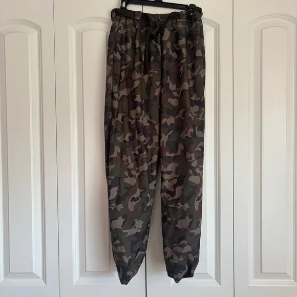 Revolution “All I Do Is Win” Dance Costume-Style RC23503 - Picture 10 of 13